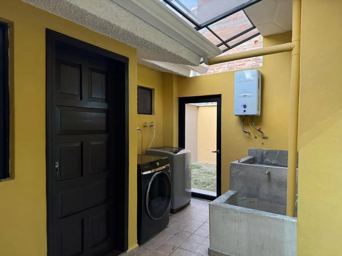 La Casita Inteligente De Genaro Villa Cuenca