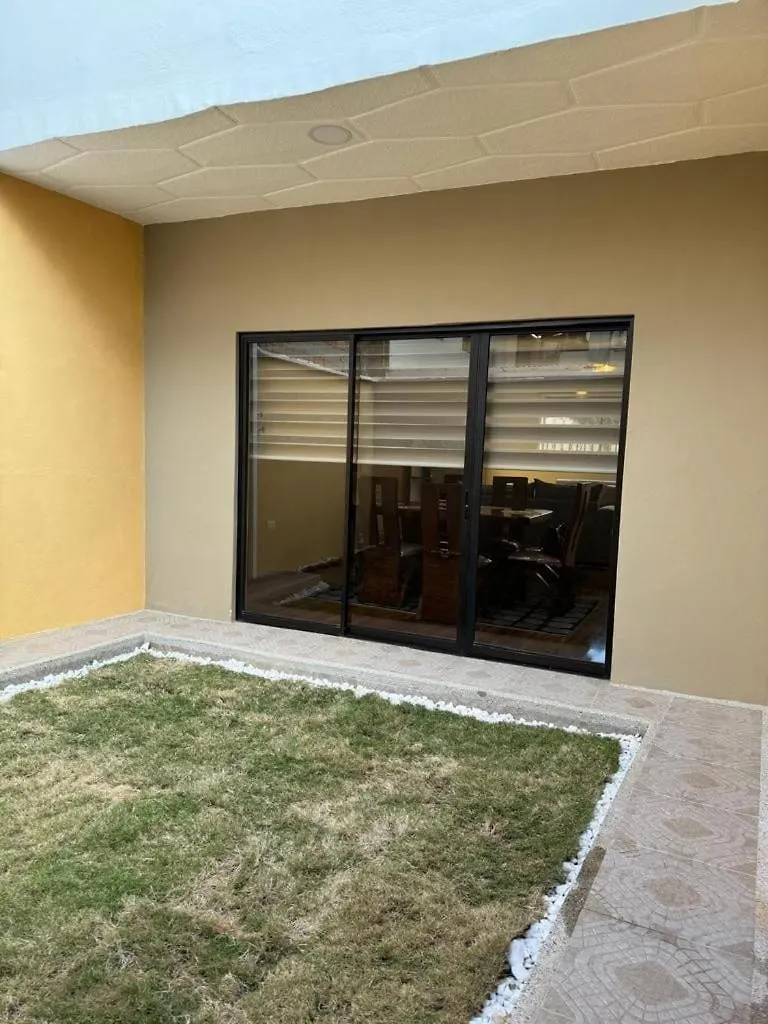 La Casita Inteligente De Genaro Villa Cuenca 0*,  Ecuador